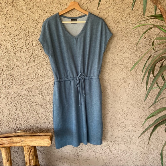 SOFT CASUAL EVERYDAY Dress with Pockets + Elastic Waist - Picture 2 of 12
